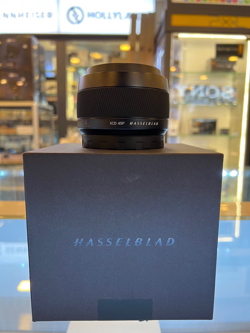 Hasselblad 45mm F4 P XCD, Photography, Lens & Kits on Carousell