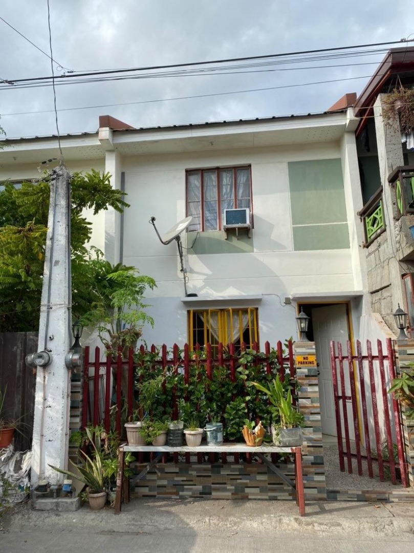 House and Lot Pasalo/Assume Balance, Property, For Sale, House & Lot on