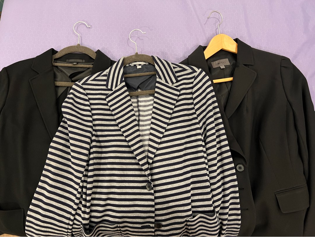 Jacket FOC, Women's Fashion, Coats, Jackets and Outerwear on Carousell