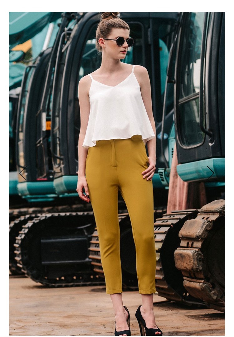 Mustard capri pants store