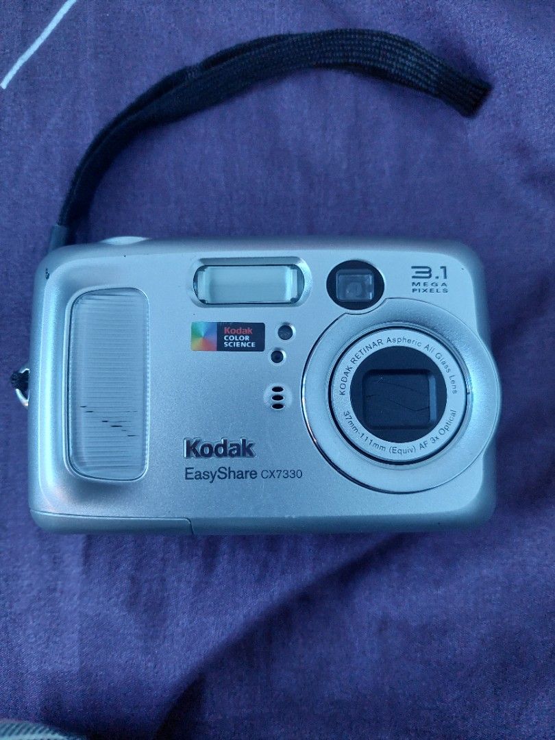 Kodak easyshare cx7330, Photography, Cameras on Carousell