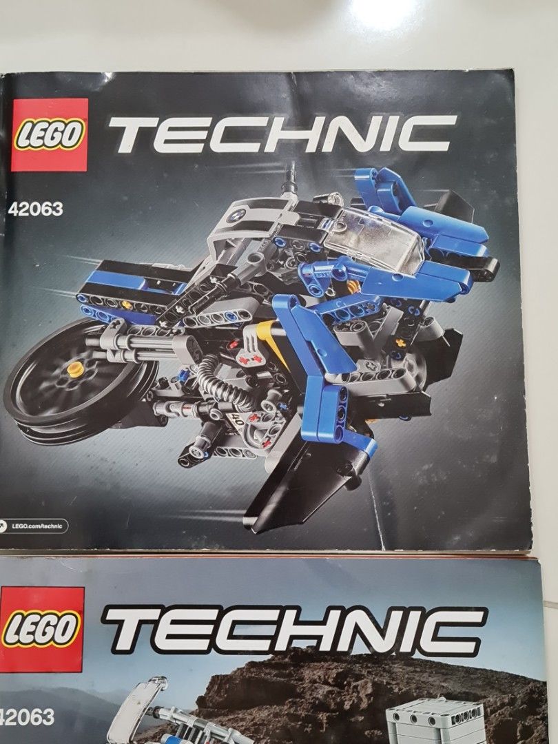 Lego technic 40th discount anniversary sets