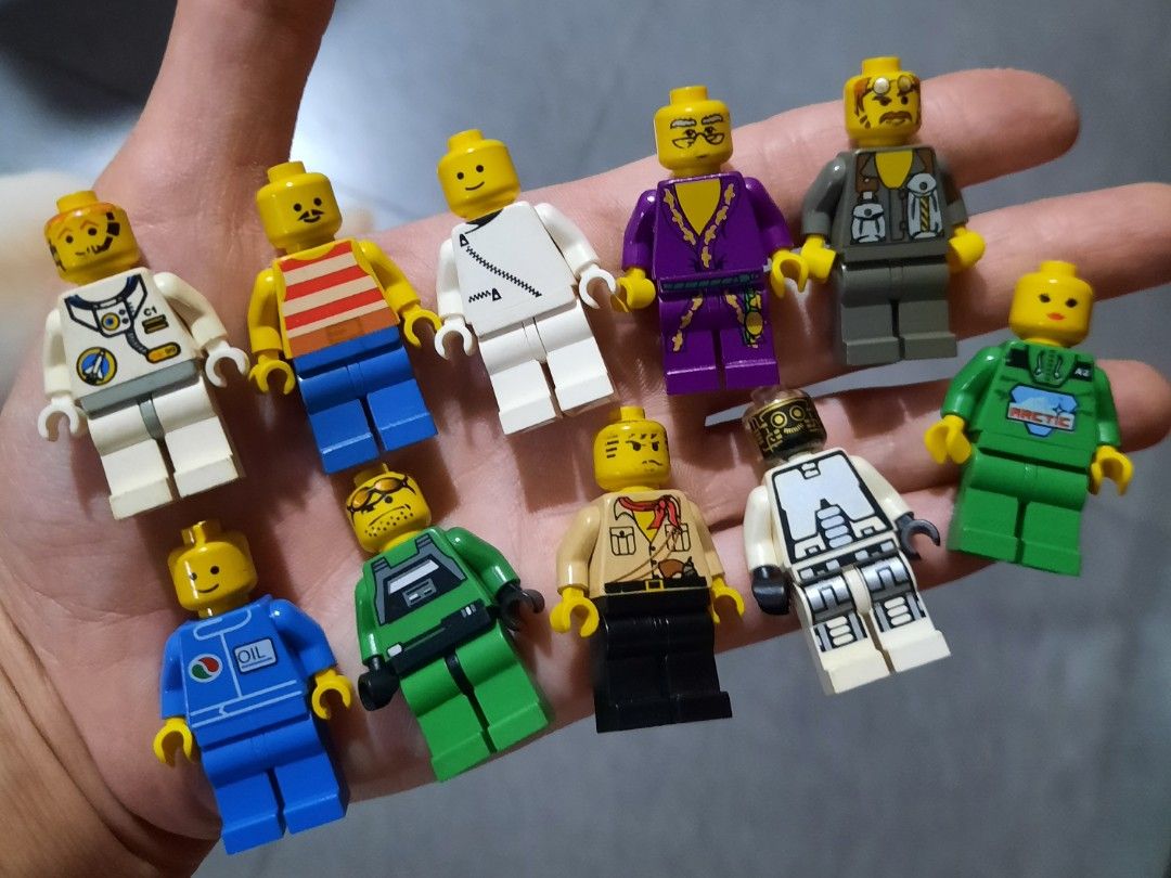 Lego black friday minifigure outlet
