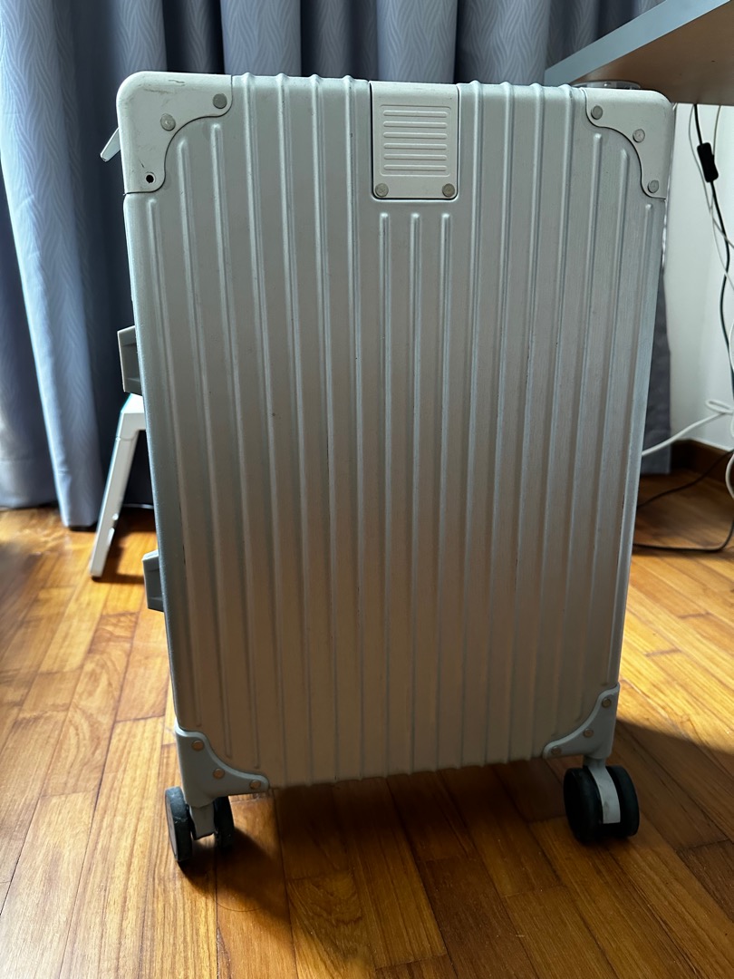 Lightly used Carryon luggage, Hobbies & Toys, Travel, Luggage on Carousell