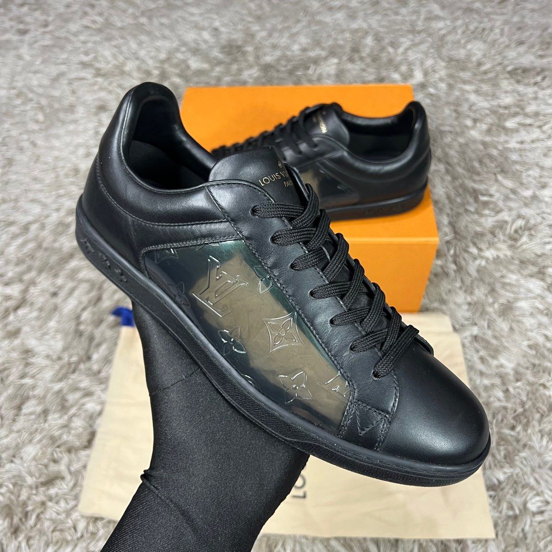 Sepatu nike louis vuitton, Fesyen Pria, Sepatu , Sneakers di Carousell