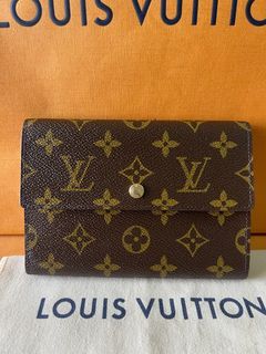 Shop Louis Vuitton Champs elysées bill clip (M65041) by nikosoraglobal