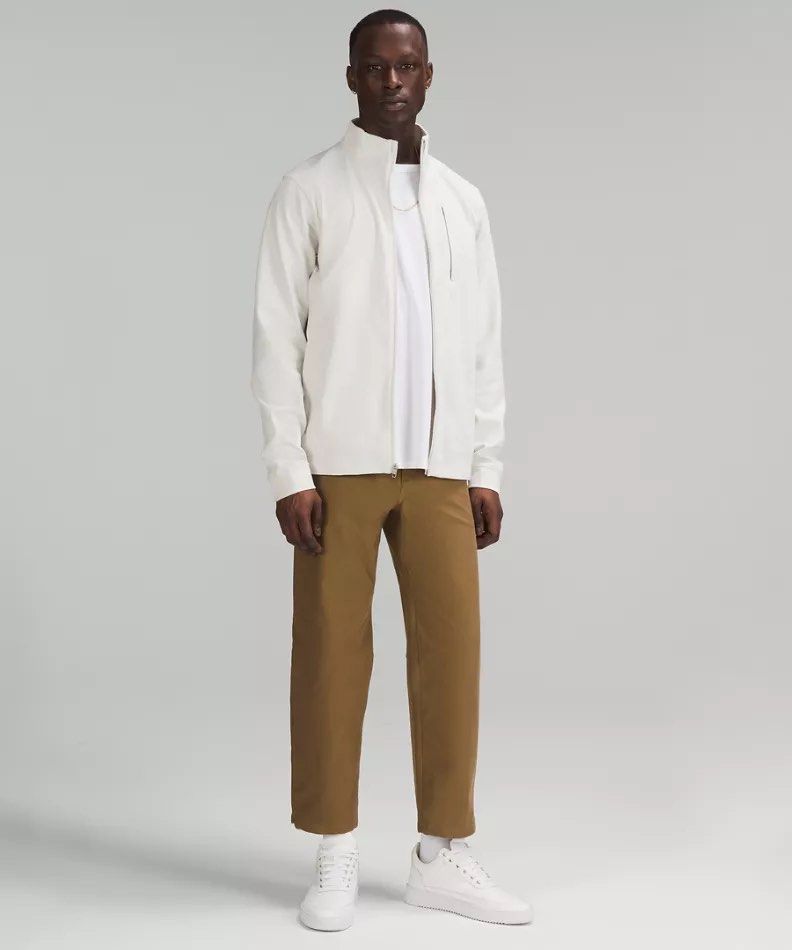 Lululemon Sojourn Jacket Size S in Bone