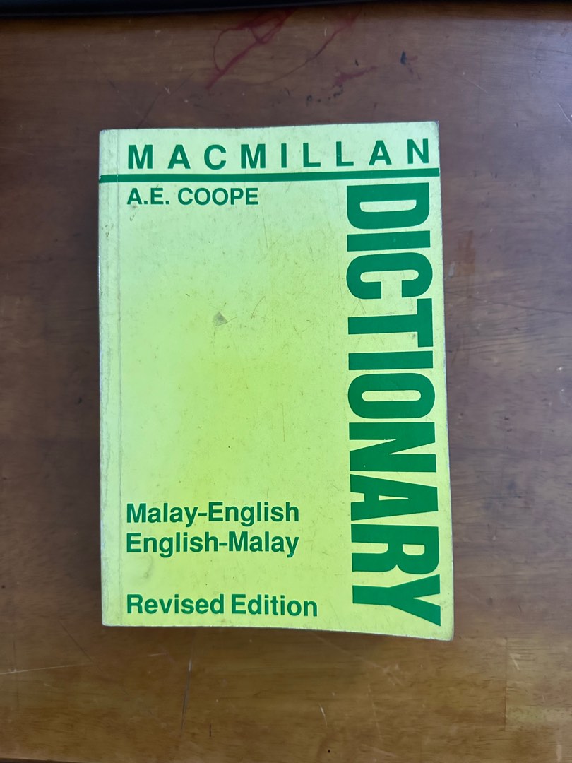 Macmillan Dictionary (MalayEnglish/EnglishMalay), Hobbies & Toys