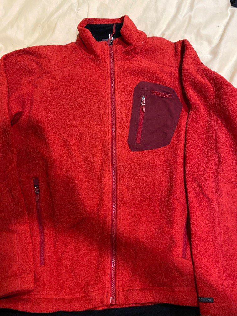 Marmot fleece Men s Fashion Activewear on Carousell