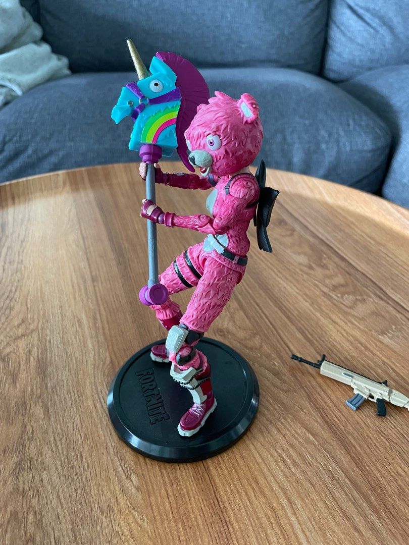Mcfarlane toys fortnite cuddle team leader premium store action figure