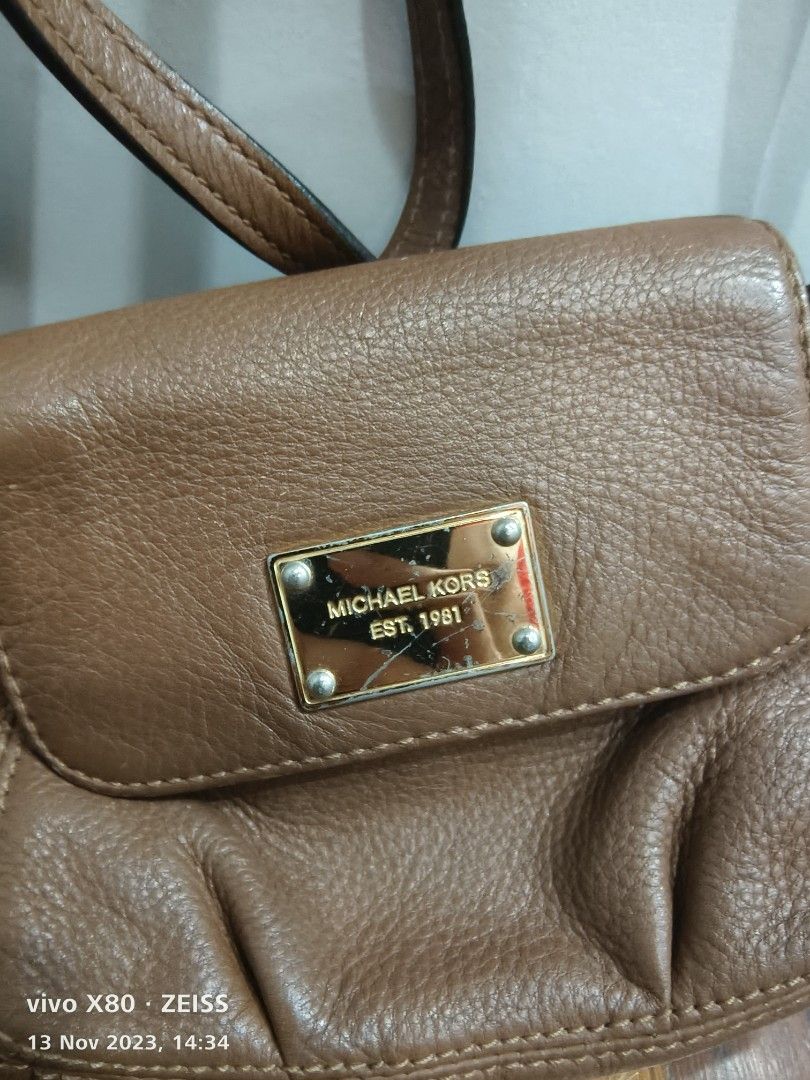 Is mk shop real leather