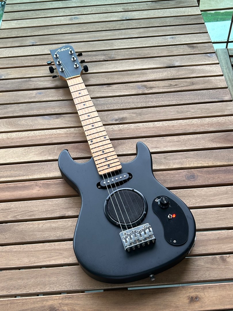 Mini travel electric guitar, Hobbies & Toys, Music & Media, Musical