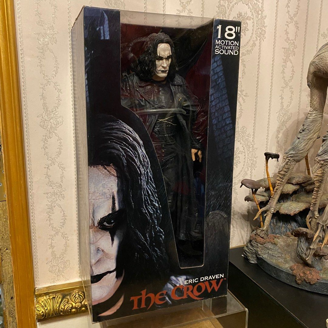 NECA 18 inch the crow figure