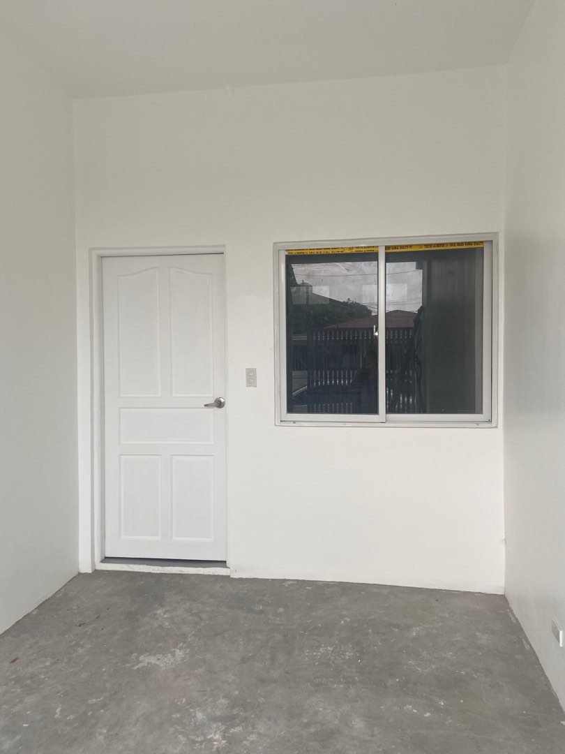 (Category: ) located in . Submitted by neleh566 (Listing ID 1265333024, Image 1). Description: .
