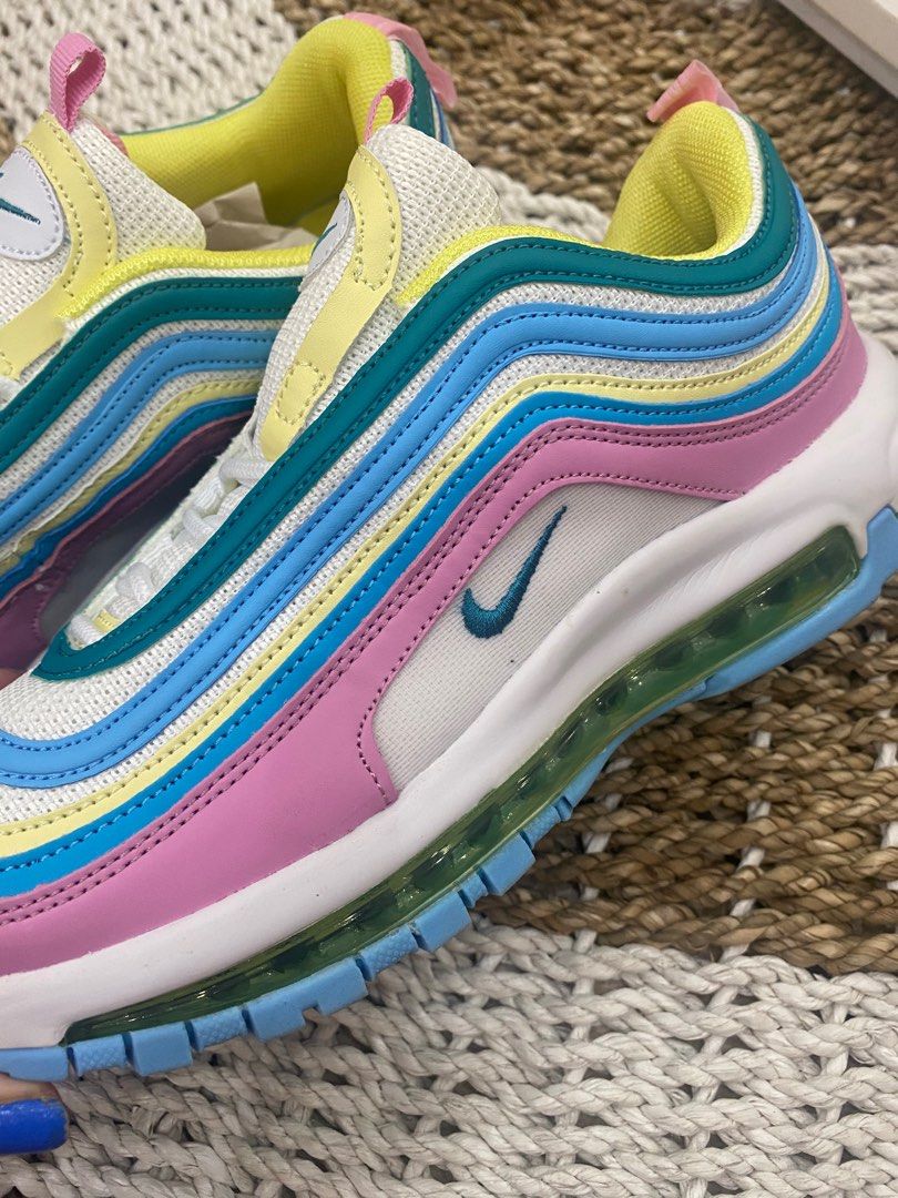 womens rainbow nike air max