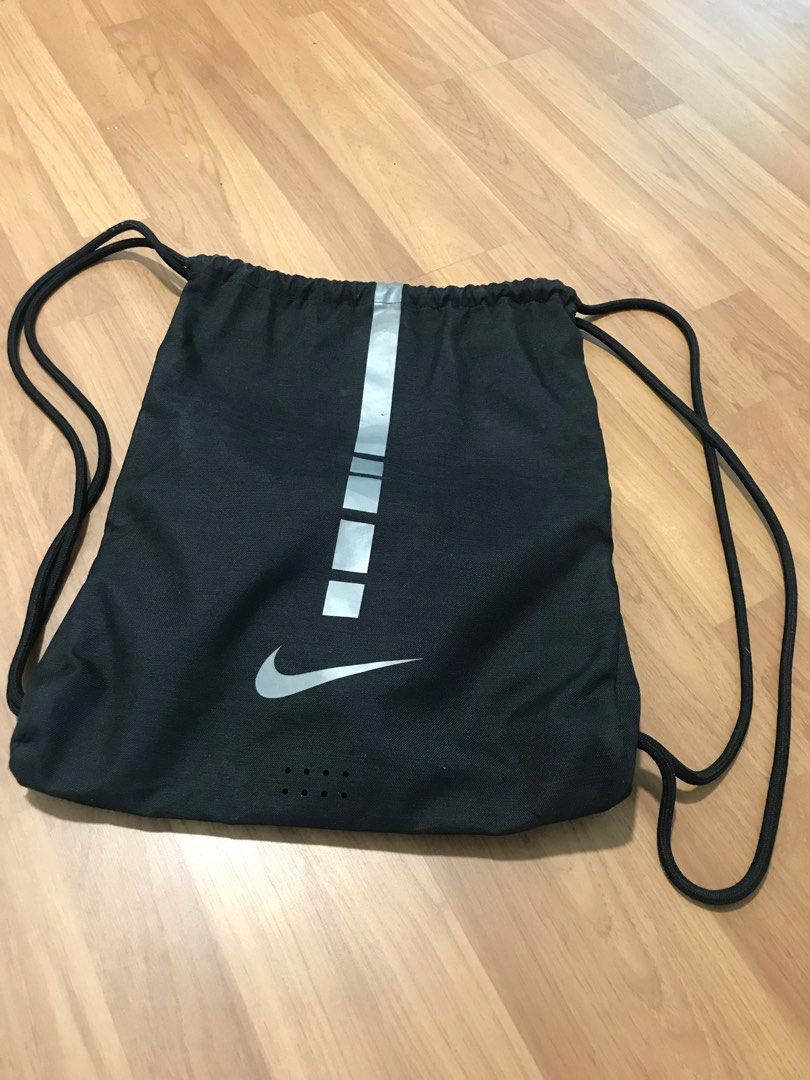 nike store backpacks