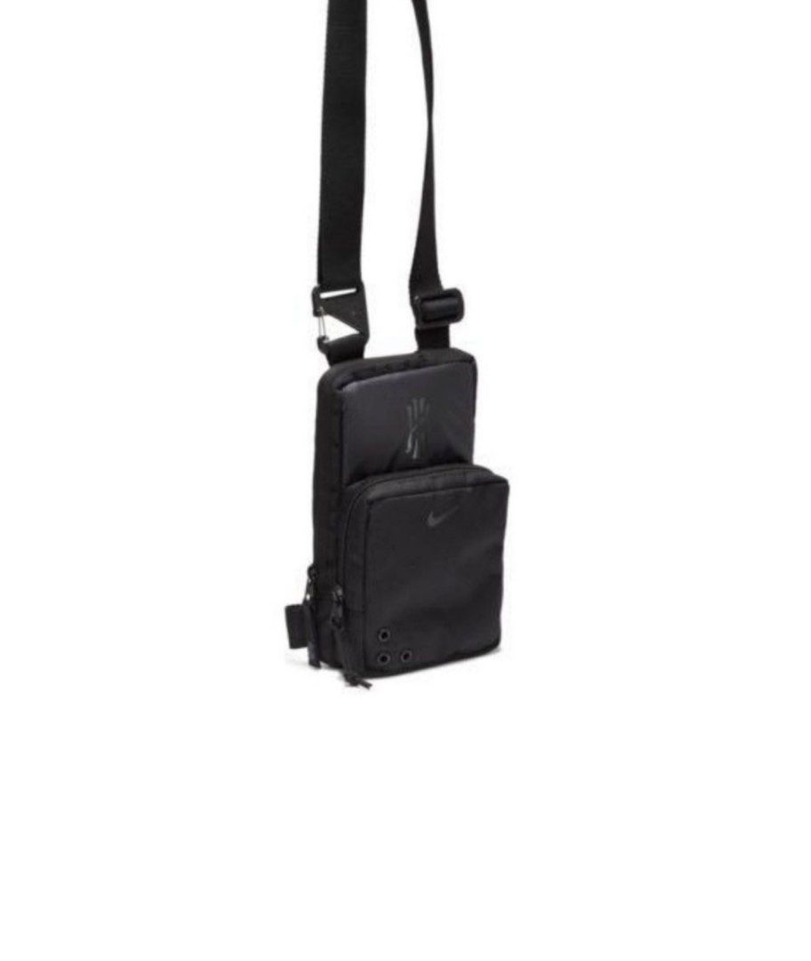 kyrie sling bag