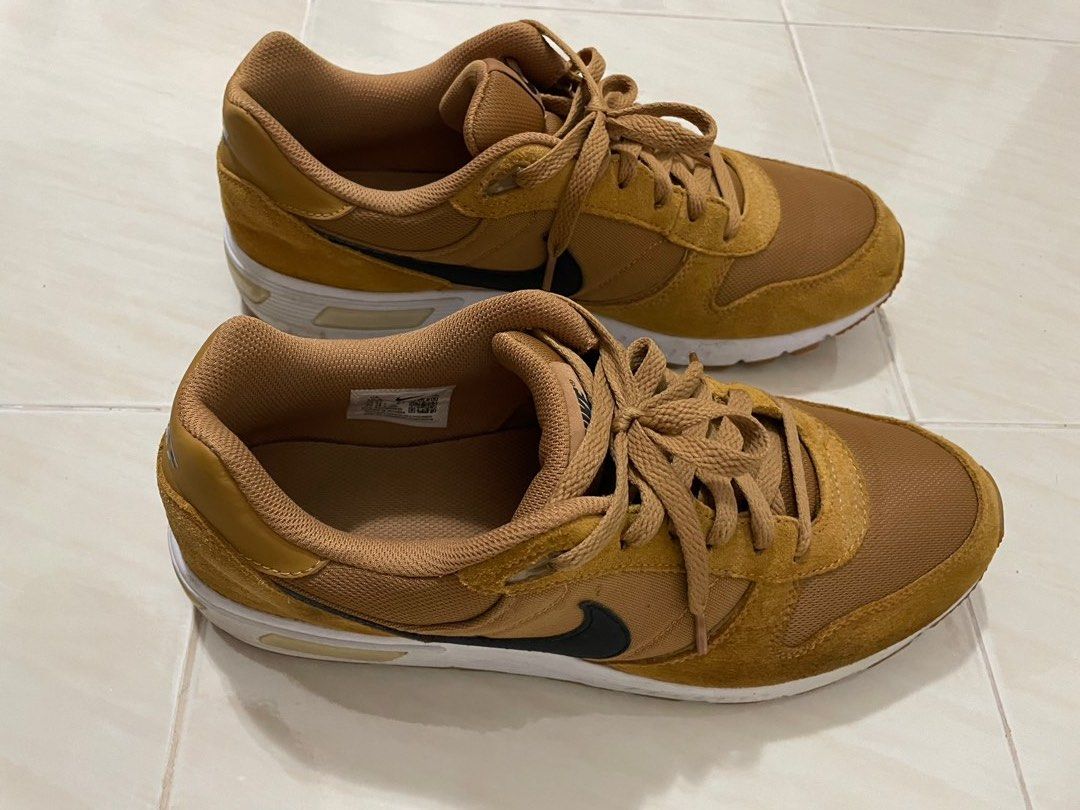 Nike air vortex camel top