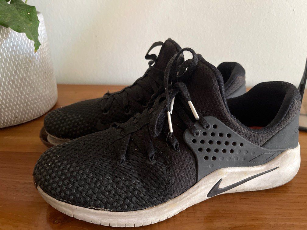 Free tr v8 nike sale