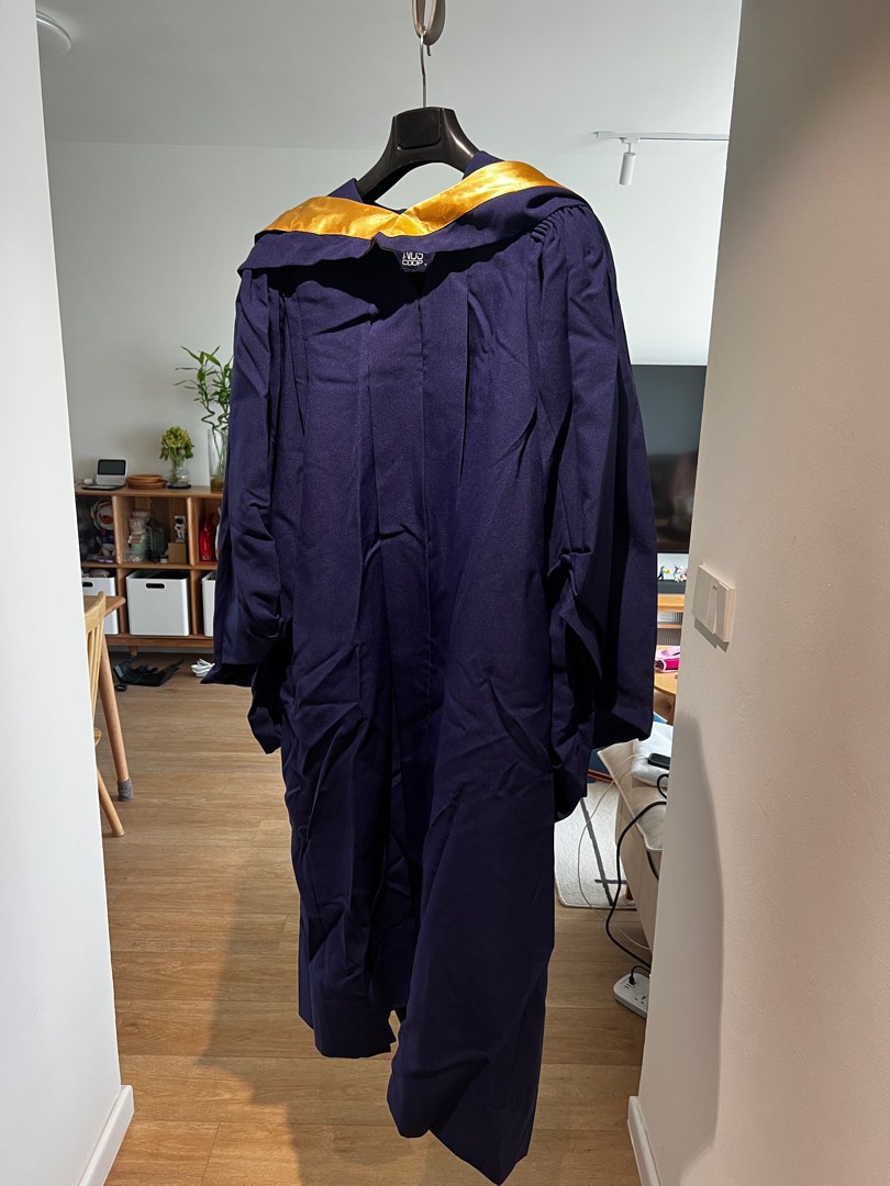 nus masters graduation gown