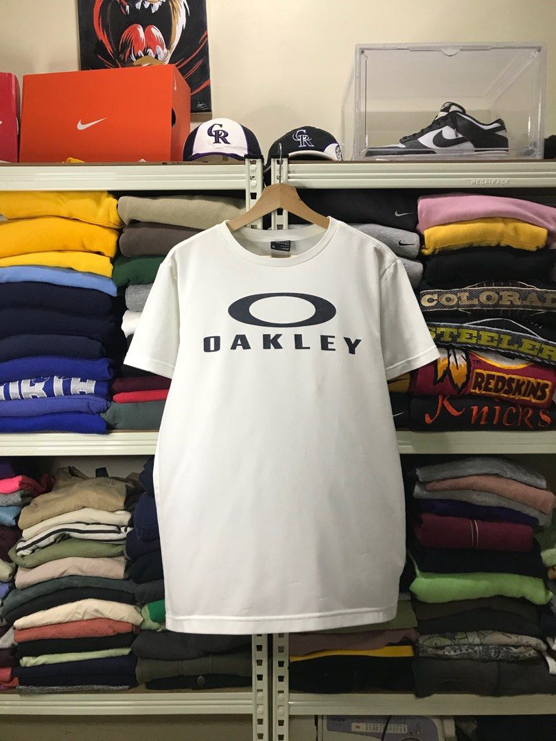 Oakley t store shirt price philippines