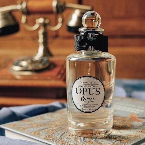 Opus 1870 perfume top