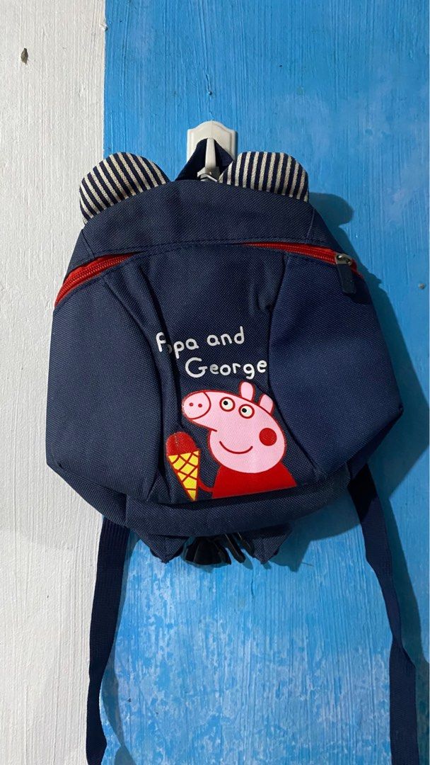 peppa pig bag (Category: Babies & Kids Fashion) located in Quezon City. Submitted by everthrifty (Listing ID 1265358841, Image 2). Description: mini backpack hindi nagamit but without tag po na 50 each.