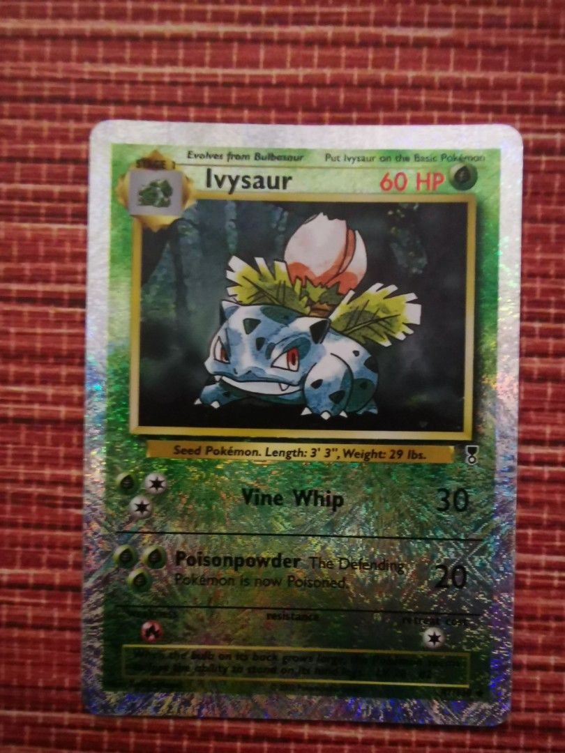 Pokemon card. Legendary collection reverse holo ivysaur pokemon card