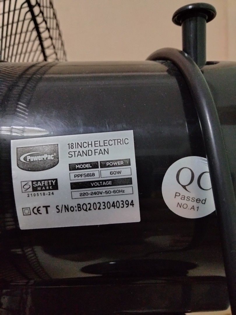 PowerPac Standing Fan 18 inches metal blade, Furniture & Home Living