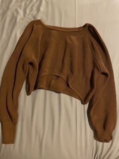 Pullover top