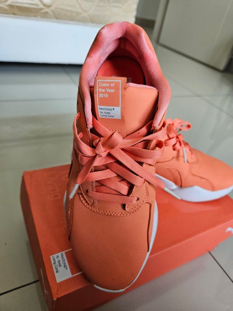 Puma nova sale pantone
