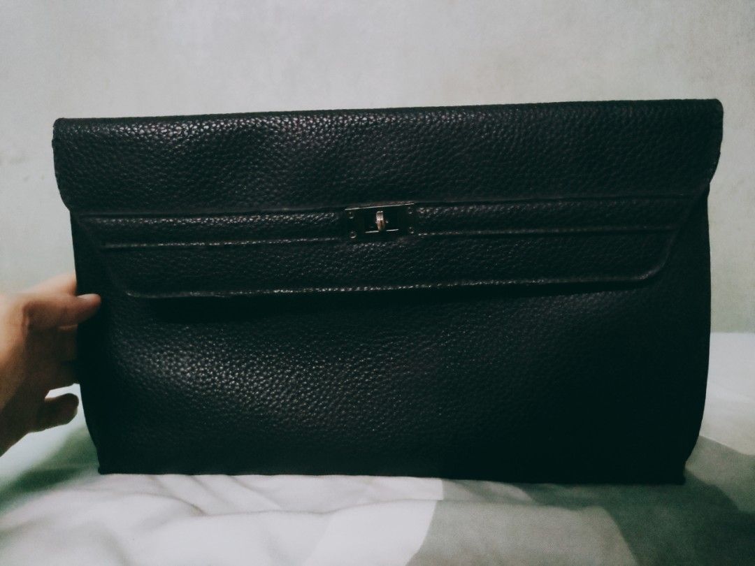 Pouch bag hush best sale puppies