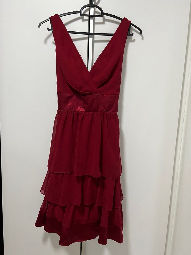 Reduced from 15 to 12 Red sleeveless chiffon layered evening cocktail dress by Private Label