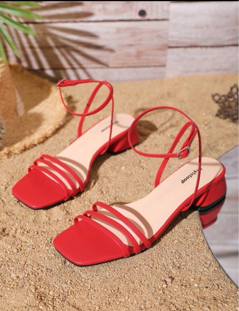 Red low sandals outlet