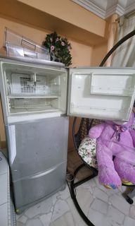 (Category: ) located in . Submitted by 1001treasures (Listing ID 1265424905, Image 1). Description: .