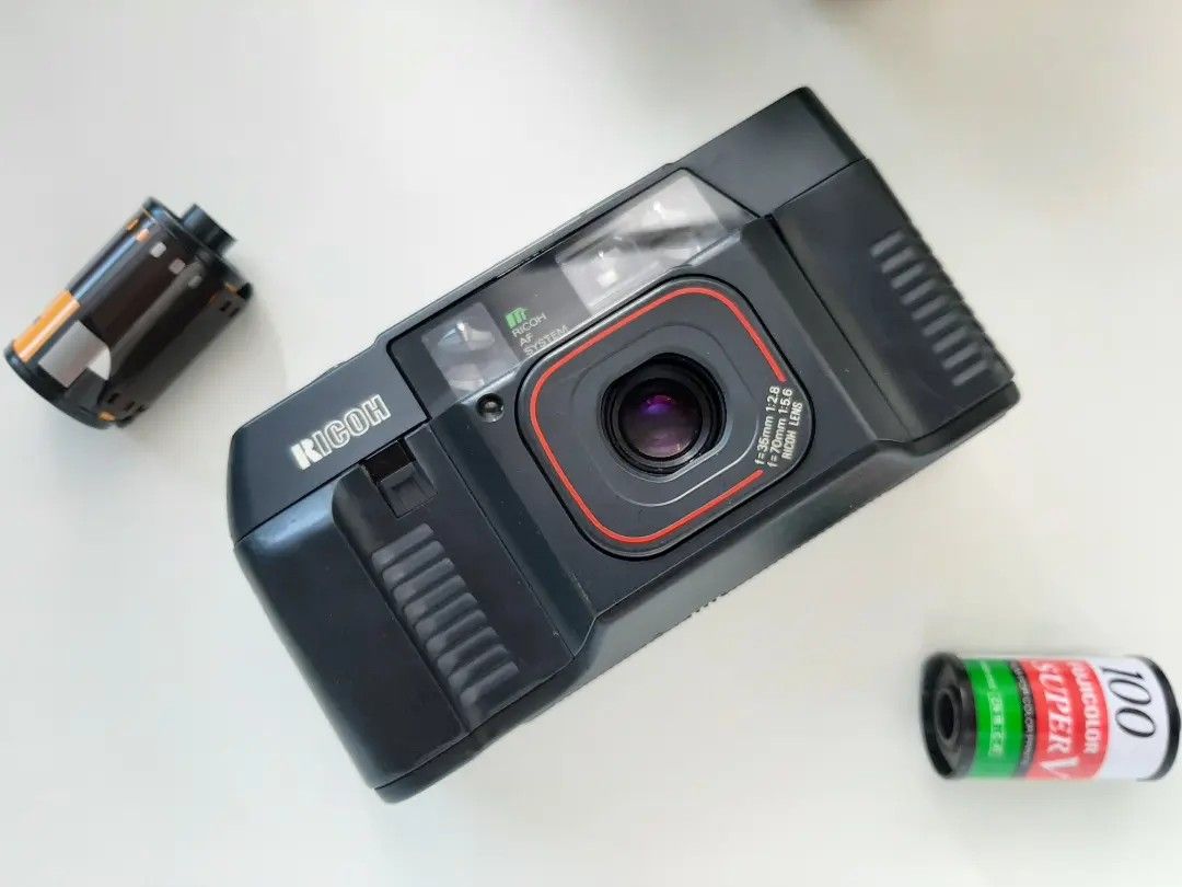 Ricoh TF-500D Film Camera