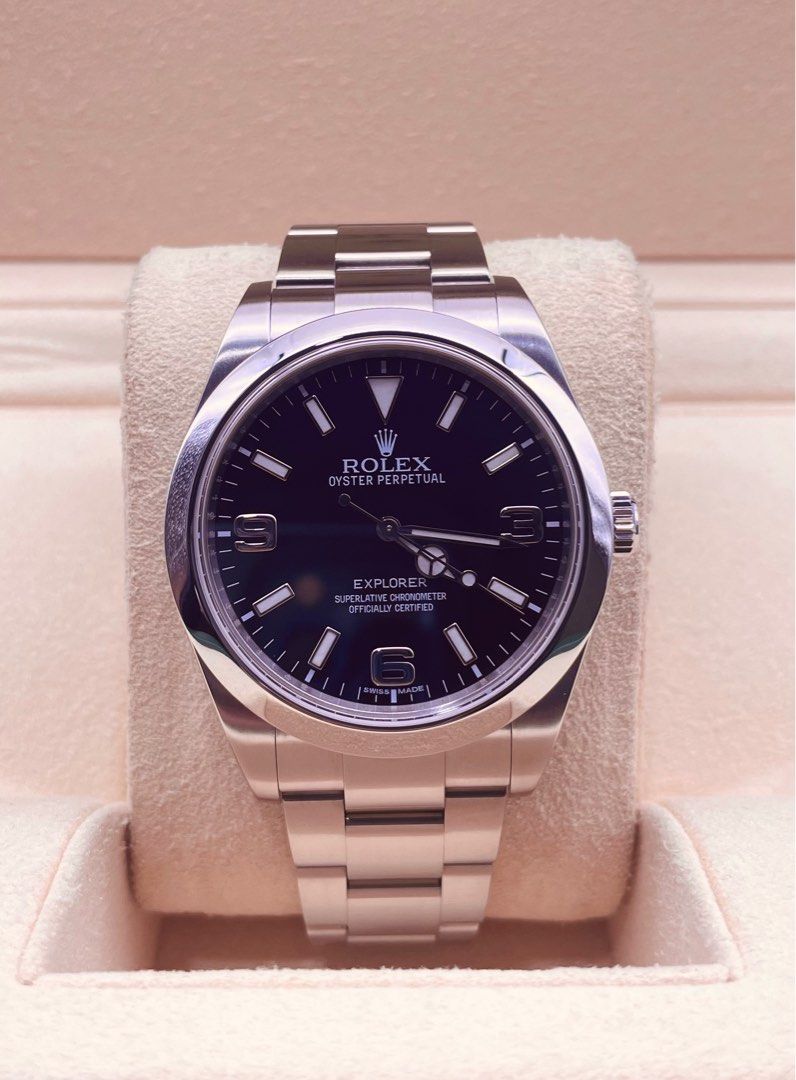 Rolex Explorer I (Category: Luxury Watches) located in Manila. Submitted by watchguyph (Listing ID 1265420617, Image 1). Description: Rolex Explorer 1 39mm Foreign AD Ref. 214270 - 2018 **discontinued model Condition 9.6/10 Complete set with papers 💯 Open for authentication 💯 Price: P478,000 Slightly negotiable Pm for inquries.