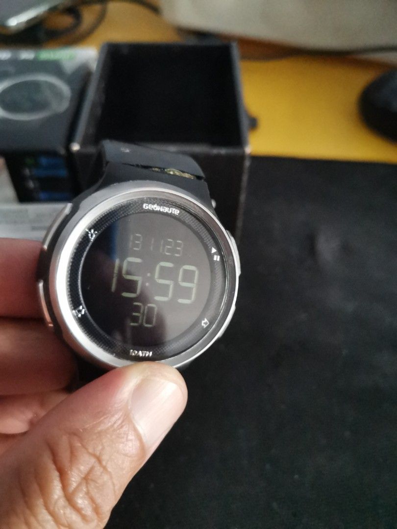Running watch W900 Geonaute decathlon