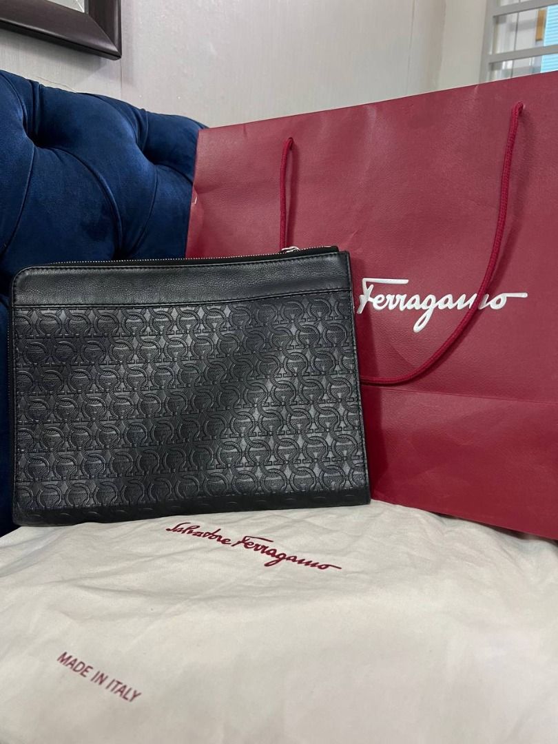 Ferragamo portfolio shop