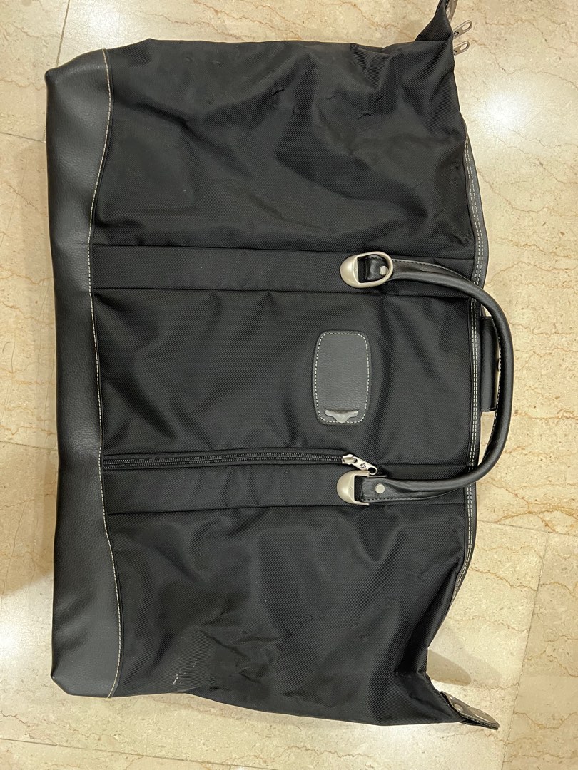 Samsonite Weekender Duffel, Men's Fashion, Bags, Sling Bags on Carousell
