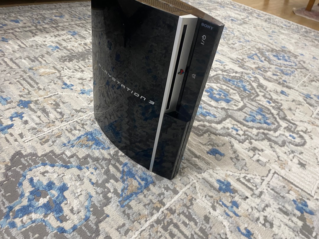 Selling my discount ps3
