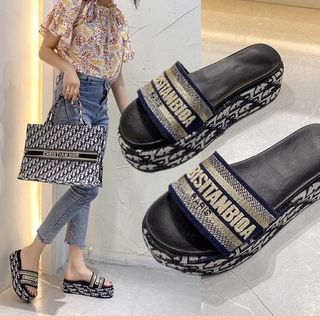 Sendal wedges Christian bioa