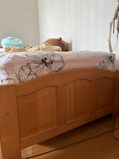 (Category: ) located in . Submitted by moporia (Listing ID 1265432552, Image 1). Description: .