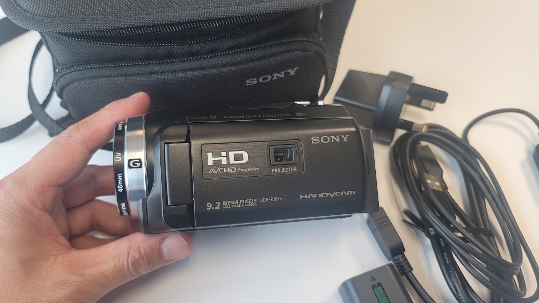 Sony HDR-PJ675 Handcam, 攝影器材, 攝錄機- Carousell