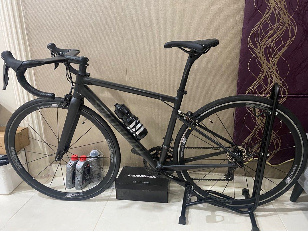 Specialized allez e5 elite hot sale 2020 road bike