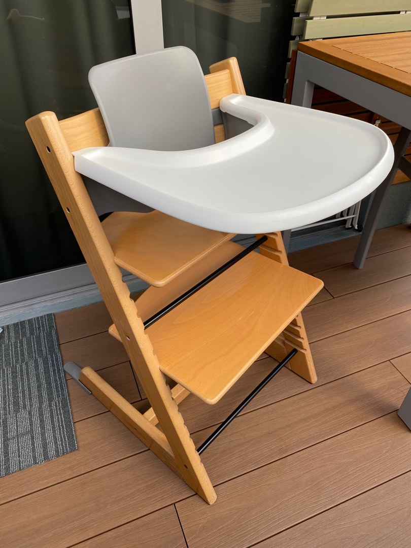 Authentic Stokke Tripp Trapp Chair + baby set + tray with warranty