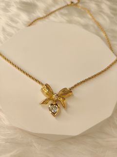 Louis Vuitton Corriet LV Iconic Pendant Necklace Gp Rhinestone Gold Japan  Used