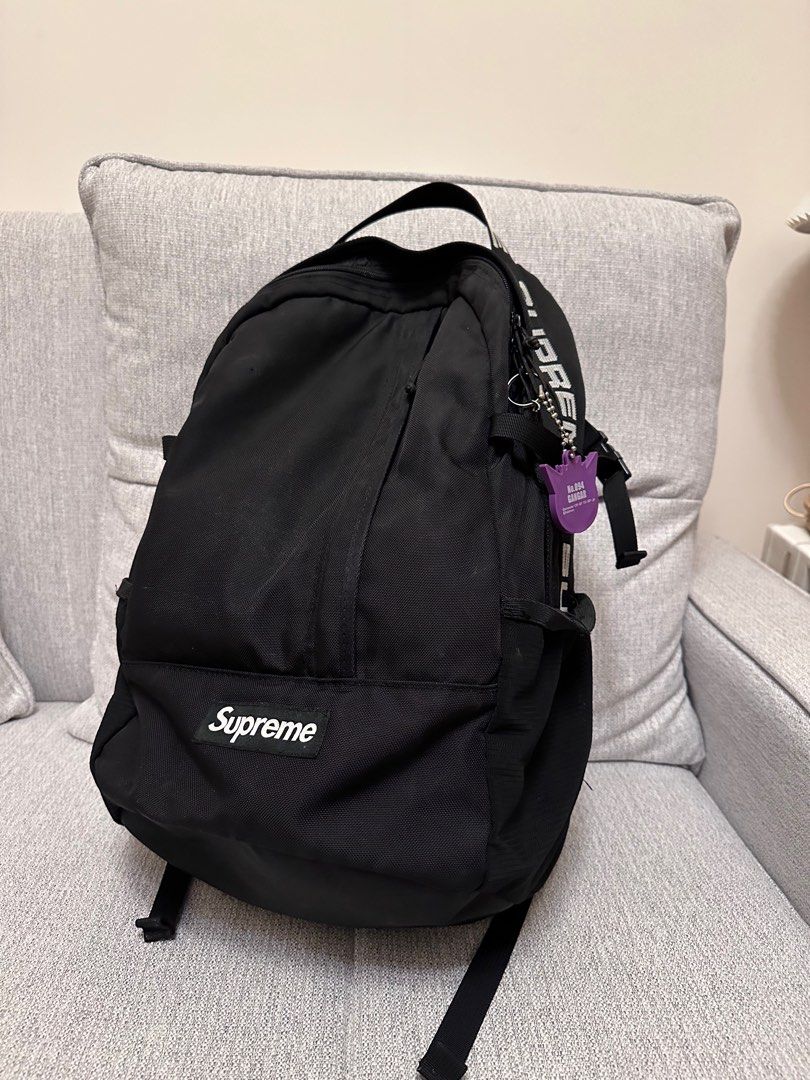 Supreme Backpack ss18 black, 名牌, 手袋及銀包- Carousell