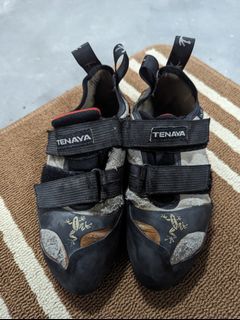Scarpa Drago LV EU 39 Climbing shoes *Brand New in Box with Tag*, Sports  Equipment, Other Sports Equipment and Supplies on Carousell
