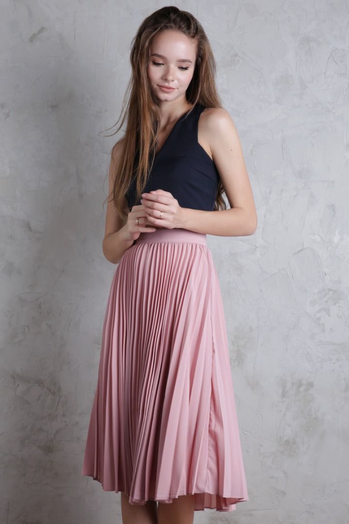 Blush pink hotsell midi skirt